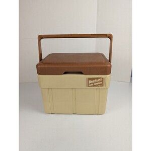Vintage 1984 Igloo Roadster Car Cooler Tan Excellent Condition Road Trip Cooler